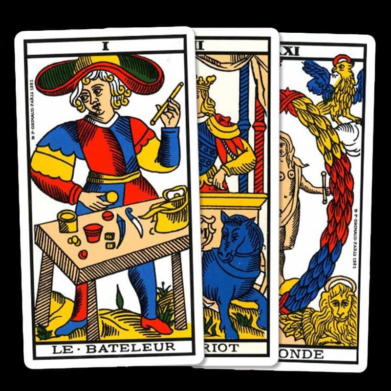 Comment interpréter une carte du tarot